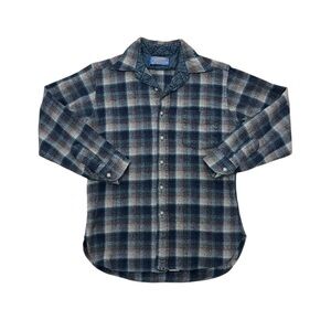 Men’s Vintage Pendleton Wool Flannel Shirt Grey Navy Plaid USA Made 1980s